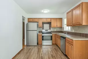 3108 W 108th St, Bloomington, MN 55431 - Photo 16
