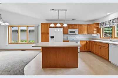 466 Cedar Court, Taylors Falls, MN 55084 - Photo 6
