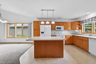 466 Cedar Ct, Taylors Falls, MN 55084 - Photo 6