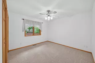 466 Cedar Ct, Taylors Falls, MN 55084 - Photo 20