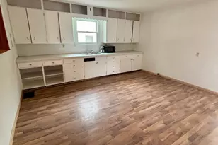 416 Elm Ave, Westbrook, MN 56183 - Photo 2