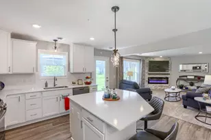 2174 Island Ct, Lino Lakes, MN 55038 - Photo 8