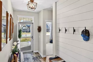 29282 Kenwood Way, Chisago City, MN 55013 - Photo 2