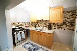 115 E 35th St, Minneapolis, MN 55408 - Photo 8