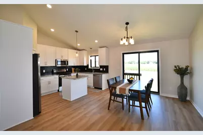 298 Eagle Lane, Zumbrota, MN 55992 - Photo 8