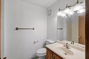13317 Zenith Ln, Eden Prairie, MN 55346 - Photo 18