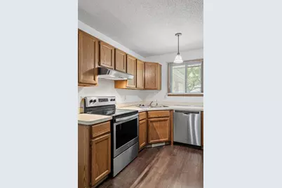13317 Zenith Lane, Eden Prairie, MN 55346 - Photo 12