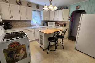 5817 Perry Ave N, Crystal, MN 55429 - Photo 6