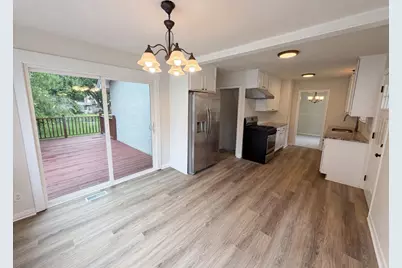 1695 Abell Street, Maplewood, MN 55117 - Photo 2