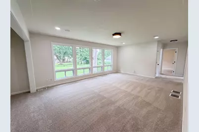 1695 Abell Street, Maplewood, MN 55117 - Photo 2