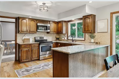 13645 Krestwood Drive, Burnsville, MN 55337 - Photo 6