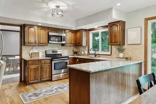 13645 Krestwood Dr, Burnsville, MN 55337 - Photo 6