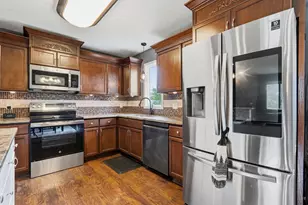5530 W 135th St, Savage, MN 55378 - Photo 12