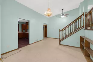 9785 Alaureate Ct, Inver Grove Heights, MN 55077 - Photo 4
