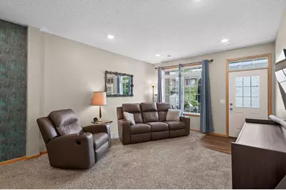 48 River Woods Drive W, Saint Paul Park, MN 55071 - Photo 6
