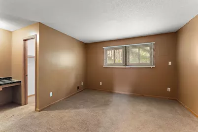 12131 Drake Street NW, Coon Rapids, MN 55448 - Photo 22