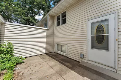 12131 Drake Street NW, Coon Rapids, MN 55448 - Photo 4