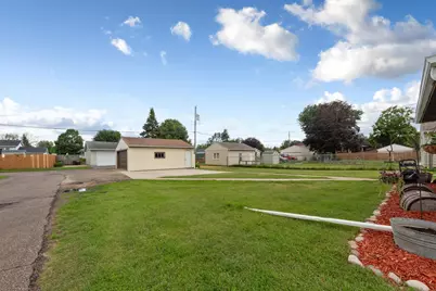 1235 Marsh Street, Mankato, MN 56001 - Photo 36