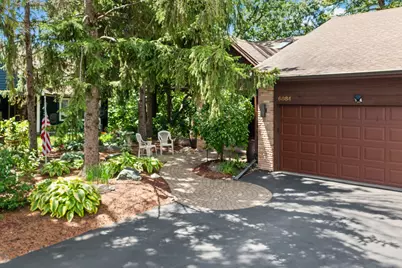 6884 Stonewood Court, Eden Prairie, MN 55346 - Photo 10