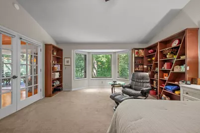 6884 Stonewood Court, Eden Prairie, MN 55346 - Photo 34