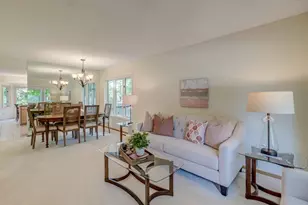 2201 Ferris Ln, Roseville, MN 55113 - Photo 4