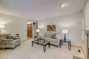 2201 Ferris Ln, Roseville, MN 55113 - Photo 12