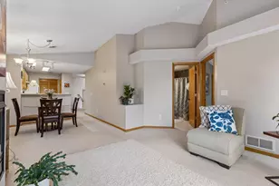 2240 Ranchview Ln N, Plymouth, MN 55447 - Photo 16