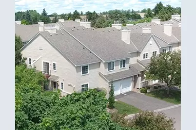 2240 Ranchview Lane N #80, Plymouth, MN 55447 - Photo 2