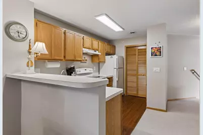 2240 Ranchview Lane N #80, Plymouth, MN 55447 - Photo 6
