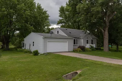 54769 270th Street, Austin, MN 55912 - Photo 2