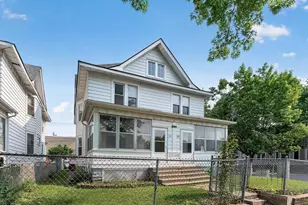 319/321 Aurora Ave, Saint Paul, MN 55103 - Photo 2