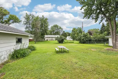1720 69th Avenue N, Brooklyn Center, MN 55430 - Photo 36