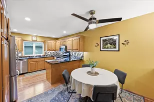 4658 Wildwood St, Eagan, MN 55122 - Photo 6