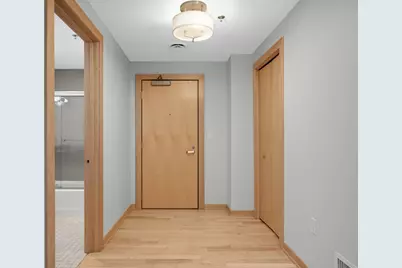 1120 S 2nd Street #316, Minneapolis, MN 55415 - Photo 4