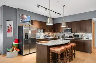 1120 S 2nd St, Minneapolis, MN 55415 - Photo 6