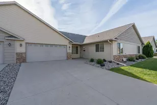 109 Palmer Path, Mankato, MN 56001 - Photo 2