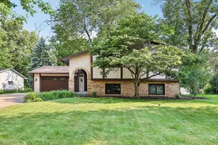 12501 63rd Ave N, Maple Grove, MN 55369 - Photo 1