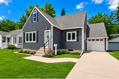 1334 Dunham Street, Albert Lea, MN 56007 - Photo 1