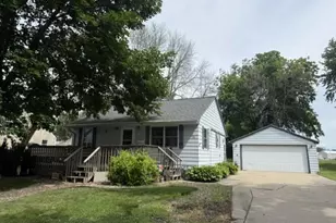709 Mountain Lake Rd, Mountain Lake, MN 56159 - Photo 2