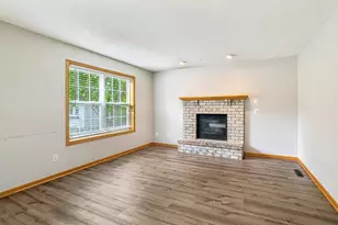 4926 Rusten Rd, Eagan, MN 55122 - Photo 24