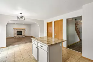 4926 Rusten Rd, Eagan, MN 55122 - Photo 18