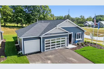 1105 Compton Avenue, River Falls, WI 54022 - Photo 2