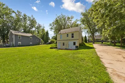1135 5th Avenue SW, Faribault, MN 55021 - Photo 6