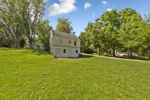 1135 5th Ave SW, Faribault, MN 55021 - Photo 8
