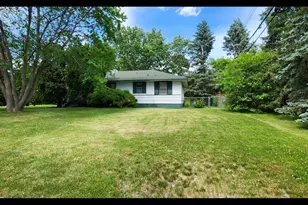 7008 Florida Ave N, Brooklyn Park, MN 55428 - Photo 4