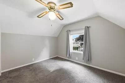 1004 Western Avenue N, Saint Paul, MN 55117 - Photo 14