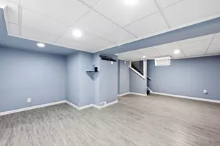 1004 Western Ave N, Saint Paul, MN 55117 - Photo 16