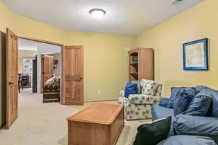 10102 Indigo Dr, Eden Prairie, MN 55347 - Photo 40