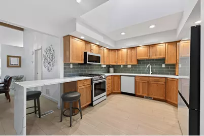 1285 Black Oaks Court N, Plymouth, MN 55447 - Photo 6