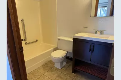 120 E 13th Street, Blue Earth, MN 56013 - Photo 16